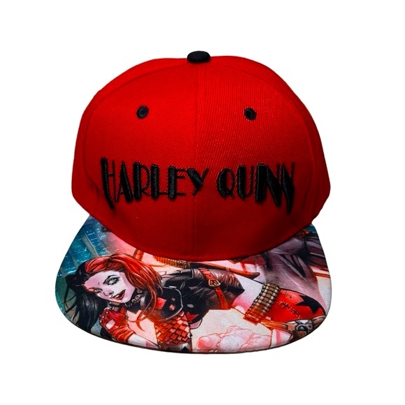 DC Comics- Men's Harley Quinn Embroidered Red Snapback Flat bill Cap- Six Flags - Picture 1 of 11